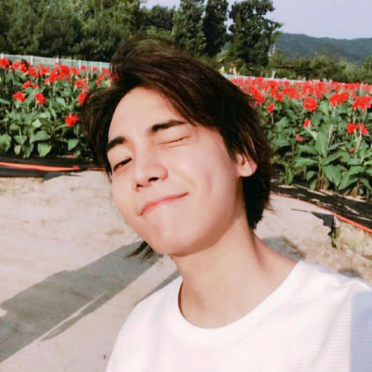 inscription 112ff585100407674ea3488c85d51379a4f2b7f13f25c11647a4ef103f3aa596i0