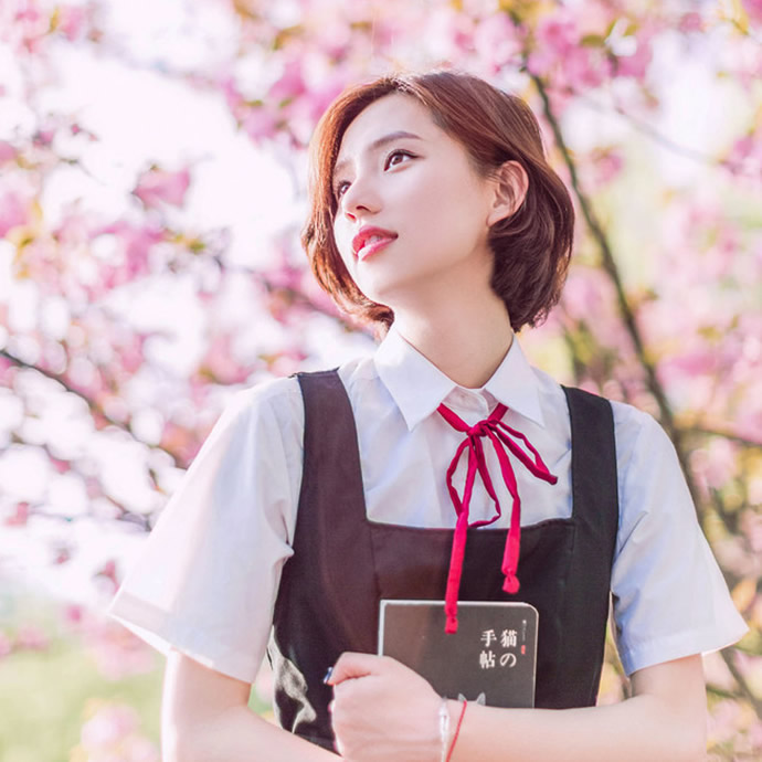 inscription 21986fd219361b66e82d574171e611583eeff6195e463ba8a7acfb27ba74f93ci0