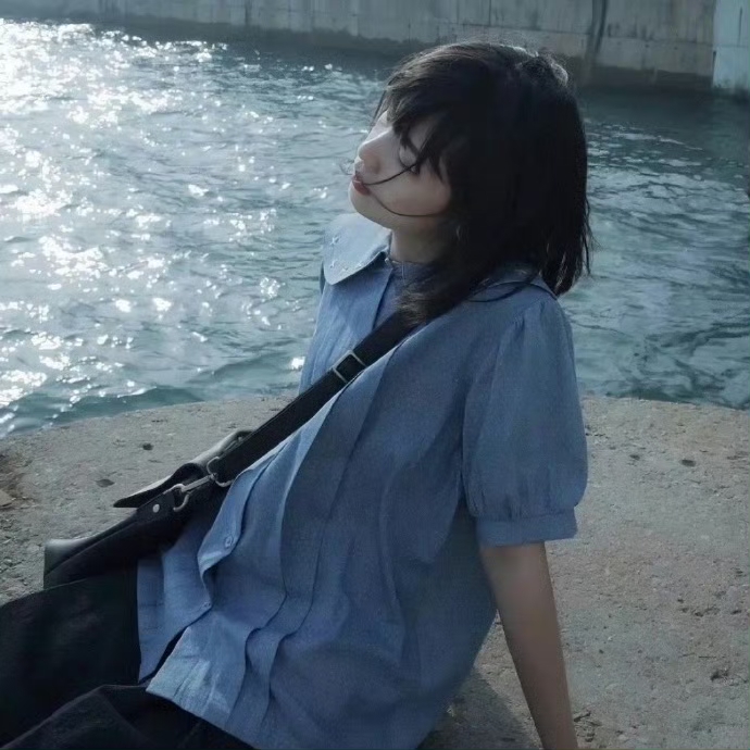 inscription da323a23c61275ffd54e7bcd73a2a9fe76a5ef8d522d64c4d7e781bc13028d8ei0